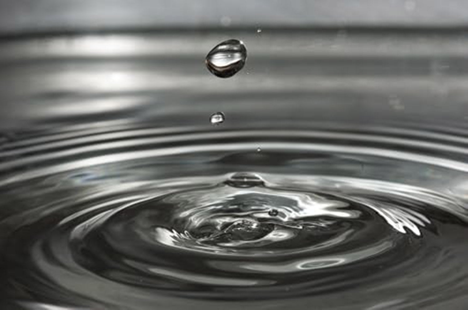 High quality wall art oil painitng handpainted on canvas" Drops Of Water " stunningoilpainting.com